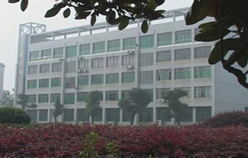 柳州市机械工业技工学校