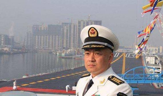 中国舰长军衔，荣耀与责任，中国舰长军衔，荣耀与责任的象征