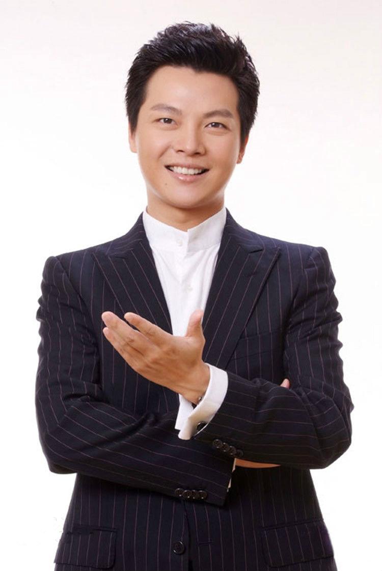 综艺节目与新闻联播，地区文化的融合与创新，综艺节目与新闻联播，地区文化融合与创新探索