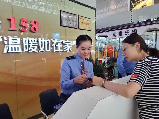 最近七天的新闻大事国内概述，最近七天国内新闻大事概述，大事记标题揭秘社会热点变迁