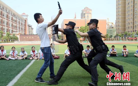 财经 第421页