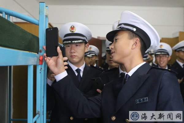 大连海事与大连舰艇，两所优秀学府的比较分析，大连海事与大连舰艇学府，两所优秀学府的综合比较分析