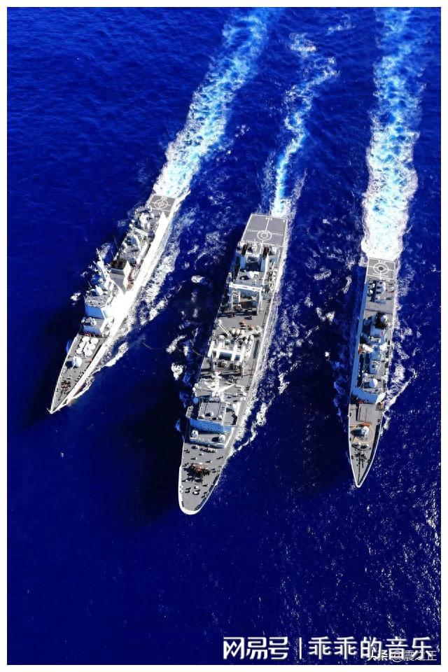 中国强大的海军编队，新时代的海洋守护者，中国海军编队，新时代的海洋守护者力量