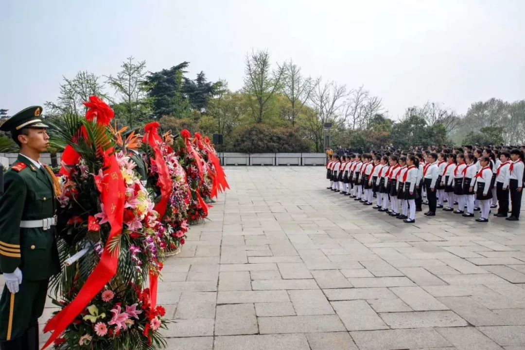 财经 第372页