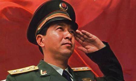 丁晓兵，军人世家的荣耀背景，丁晓兵，军人世家的荣耀传承