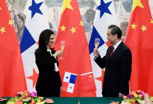 尤少忠与外交关系，一位外交官的生涯轨迹与外交智慧，尤少忠的外交生涯，外交官的生涯轨迹与智慧展现