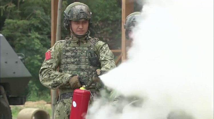 火凤凰特种女兵全体怀孕，挑战与荣耀的交织，火凤凰特种女兵全体怀孕，挑战与荣耀并存时刻