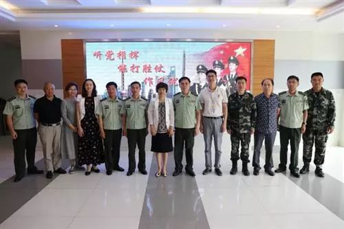 军队支部班子在建设中，引领力、凝聚力与战斗力的提升路径，军队支部班子建设，提升引领力、凝聚力与战斗力的路径探索