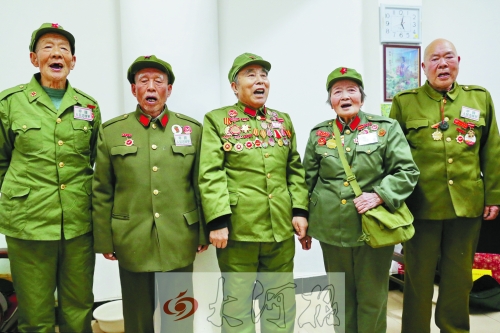 90岁老兵唱志愿军军歌，时代的旋律与历史的回响，90岁老兵唱志愿军军歌，时代的旋律与历史的回响交融之际