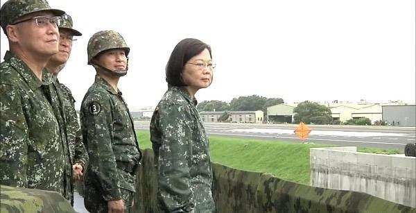雄3飞弹速度与马赫的挑战，雄三飞弹面临马赫速度挑战