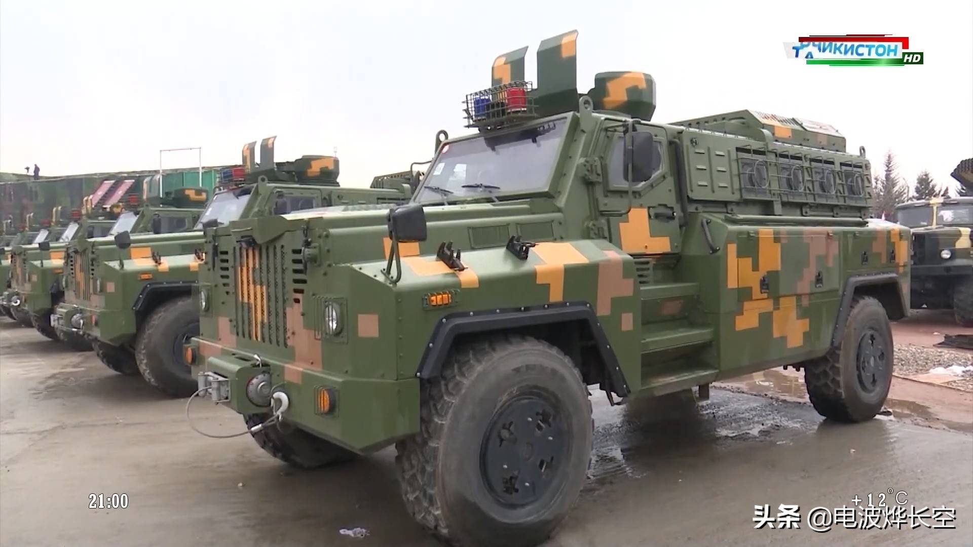 韩国阅兵出现中国装甲车，深度解读背后的国际军事动态与地缘政治考量，韩国阅兵现中国装甲车，国际军事动态与地缘政治背后的深度解读