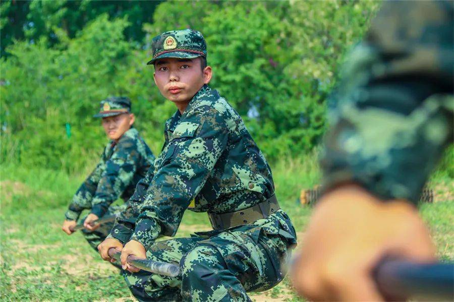 战略支援部队新兵训练的深度探究，时长与影响，战略支援部队新兵训练深度探究，时长与影响分析