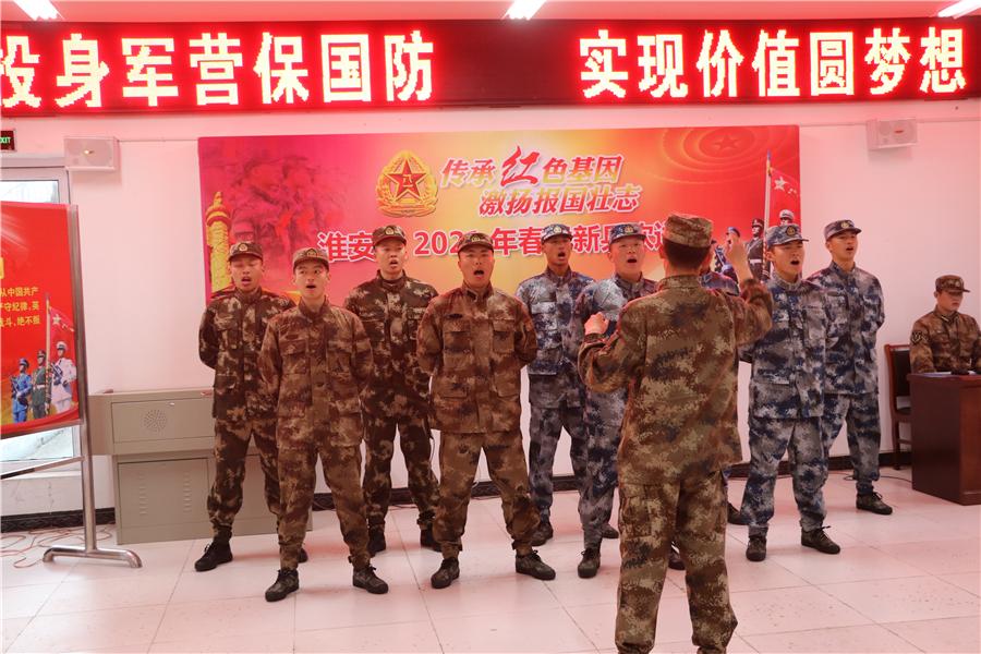 联勤保障中心新兵的成长与挑战，联勤保障中心新兵的成长之路与挑战