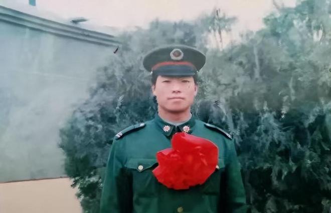 祁发宝的家庭，英雄背后的温馨故事，祁发宝家庭，英雄背后的温馨传奇