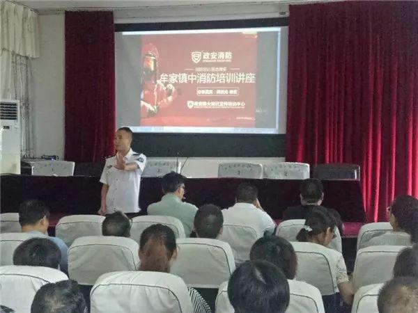 香港最准六肖中特期期准特下载——揭秘彩票预测的真相，揭秘香港最准六肖彩票预测真相，期期准特下载揭秘彩票预测真相