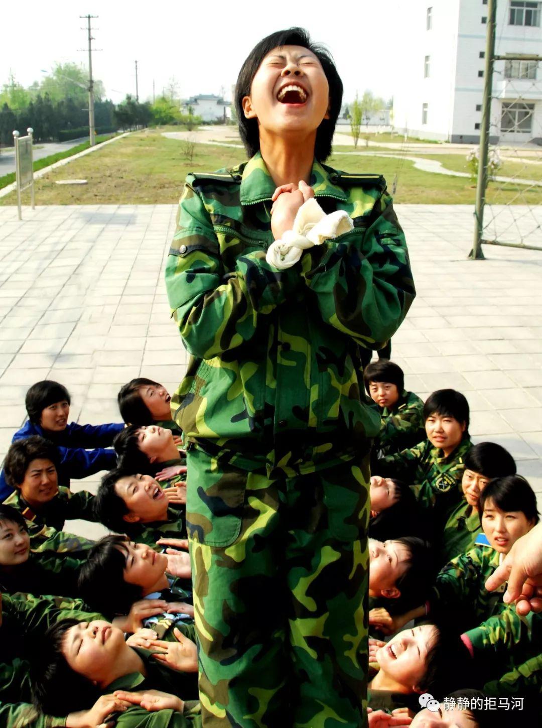 中国女兵图片