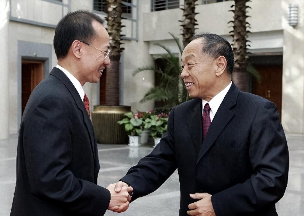 中美关系走势，中国强硬反制，中美关系走势与中国强硬反制策略