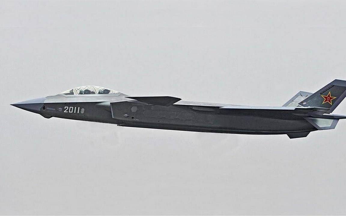 中国空军装备第四代隐身战斗机，新时代的空中力量，中国空军装备第四代隐身战斗机，新时代的空中霸主力量