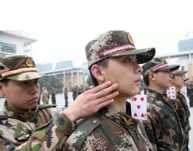 三军仪仗队训练魔鬼，锤炼精英的非凡历程，三军仪仗队精英锤炼之路，魔鬼训练下的非凡历程