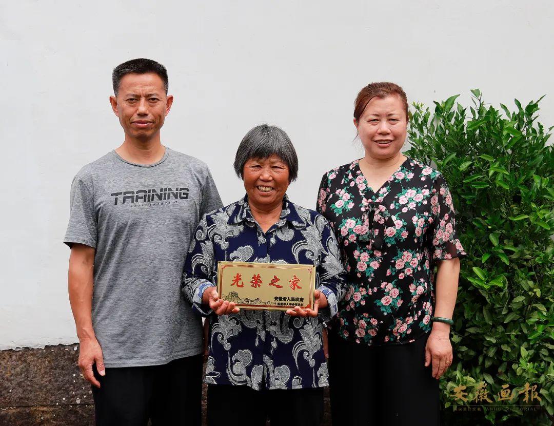 八一勋章，致敬那些功勋卓越的人们，八一勋章，致敬功勋卓越者的崇高敬意