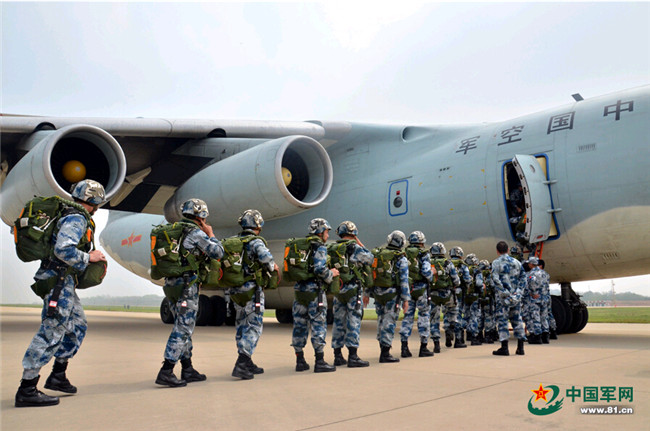 空降兵军成立，新时代的战略力量与荣耀篇章，新时代战略力量崛起，空降兵军成立荣耀篇章开启