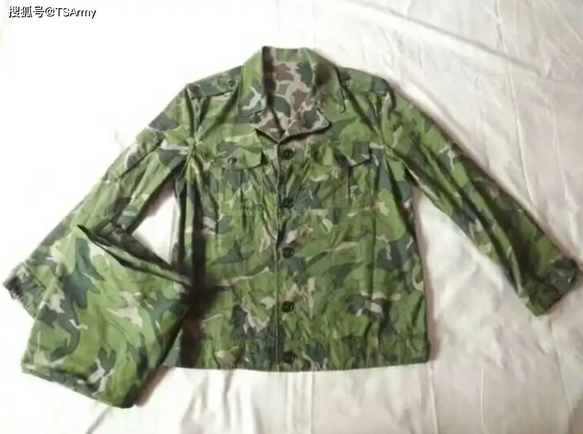武警夏季迷彩作训服，功能与设计的完美结合，武警夏季迷彩作训服，功能与设计融合之典范
