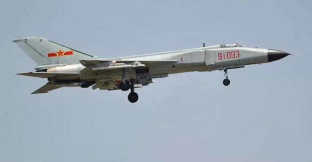歼八的优势，中国空军的主力战机，歼八的优势，中国空军主力战机揭秘