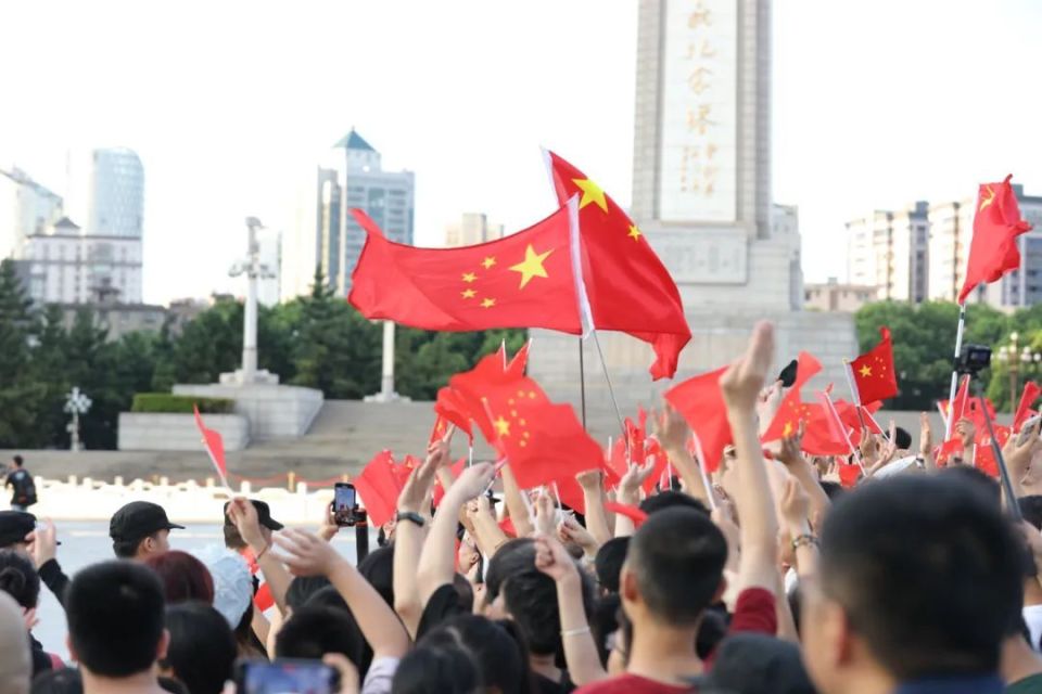 人民海军向前进阅兵——展现国家力量与海洋雄心，人民海军阅兵，展现国家海洋力量与雄心壮志