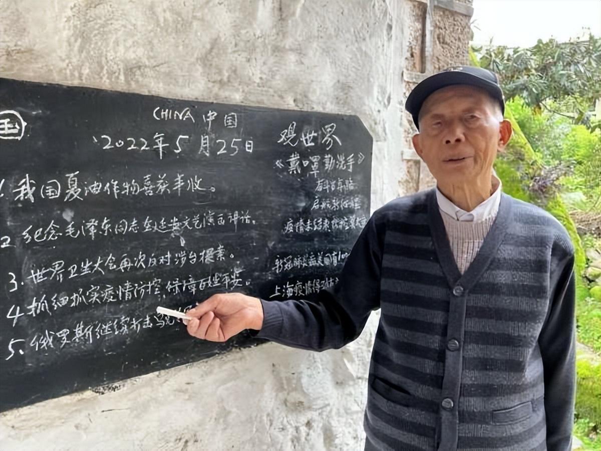 中国今日新闻摘抄十条，中国最新新闻摘要，今日十大热点要闻