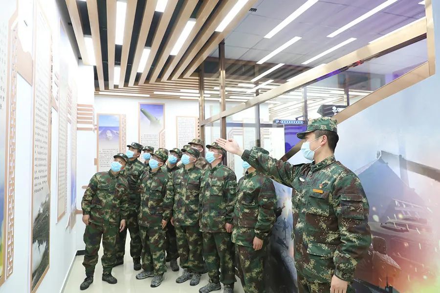 国防军事先进人物，时代的标杆与精神的典范，国防军事先进人物，时代标杆与精神典范的典范