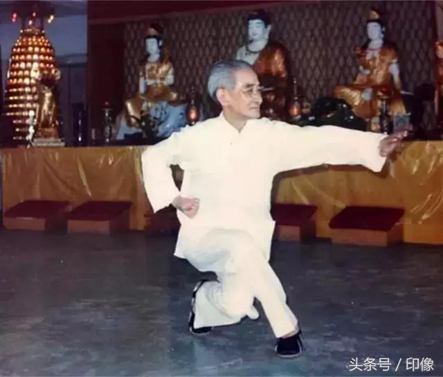 小故事中的大道——摘抄一段人生智慧之旅，小故事中的智慧之旅，人生智慧的点滴摘抄
