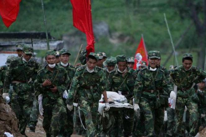 空降兵第15军领导参加的重要活动及其深远影响，空降兵第15军领导参与重大活动及其对深远影响分析