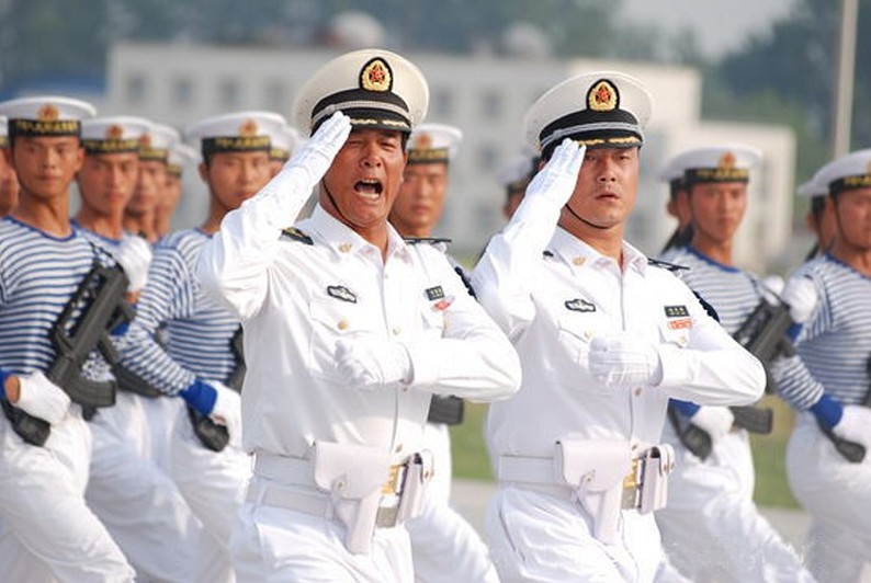 国庆阅兵海军方队领队将军，英勇无畏，展现海军力量的典范，国庆阅兵海军方队领队将军，英勇典范，展现海军雄壮力量