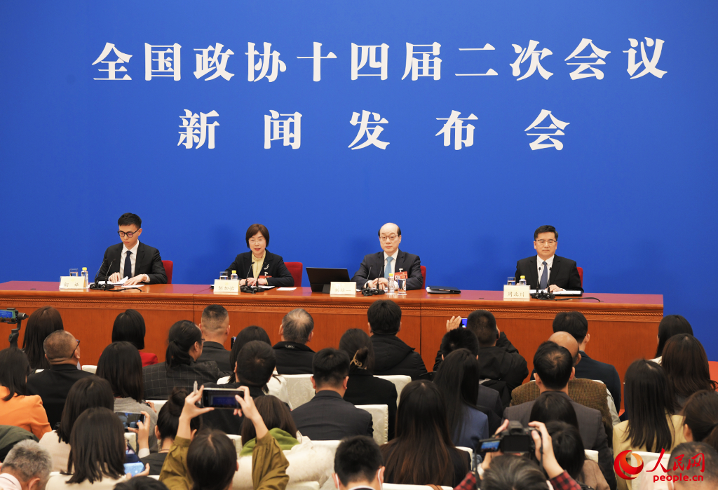 全国两会新闻发布会即将举行，聚焦热点，展望未来发展，全国两会新闻发布会前瞻，聚焦热点，展望未来发展