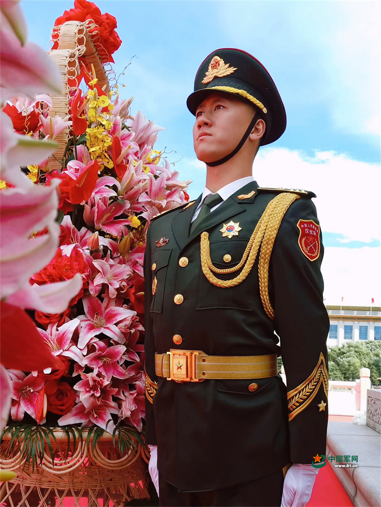 仪仗队之星，薛鹏的简介，薛鹏，仪仗队之星的风采简介