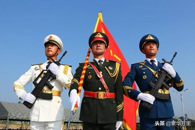 俄罗斯卫国胜利日大阅兵军乐联奏，荣耀与力量的交响，俄罗斯卫国胜利日大阅兵军乐联奏，荣耀与力量的交响盛典