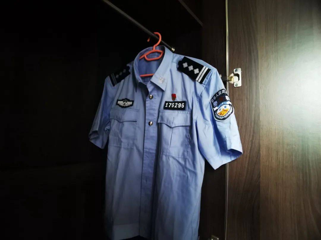 新警服亮相在即，探索未来警务装备的新篇章（2023版），未来警务装备新篇章揭秘，新警服亮相在即（2023版）