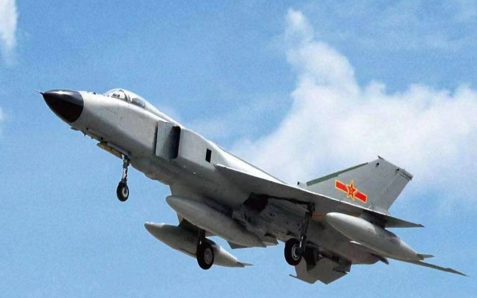 喜提歼八，中国空军的新里程碑，中国空军喜提歼八，新里程碑诞生