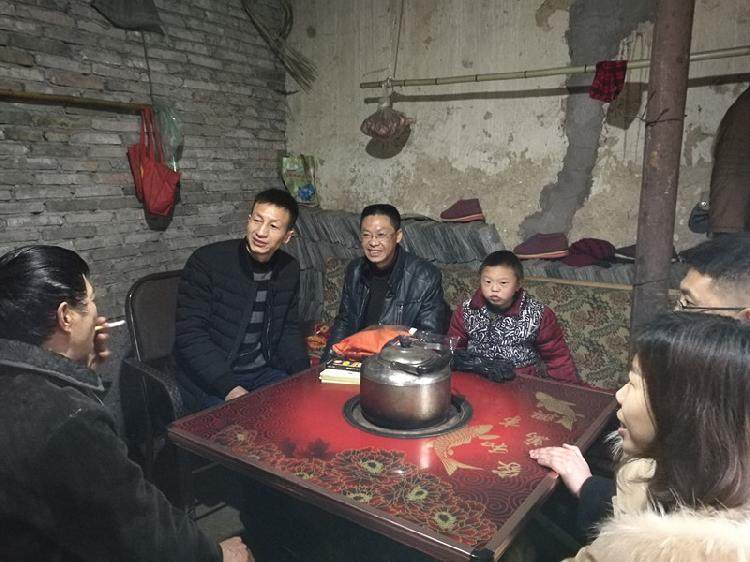 国庆阅兵中的璀璨明珠，女兵王小寒，国庆阅兵中的璀璨明珠，女兵王小寒的荣耀时刻