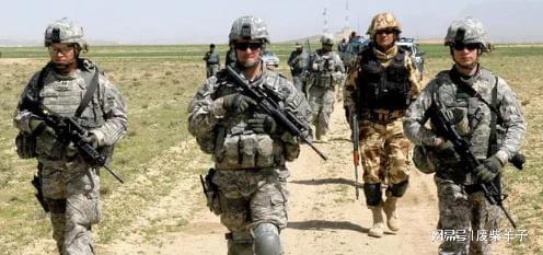 美军单兵装备费用探究，美军单兵装备费用深度解析