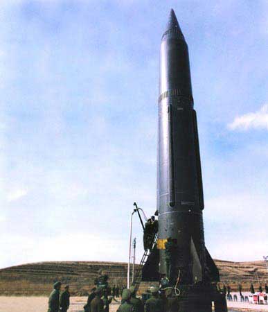 DF-185导弹，现代军事力量的璀璨明珠，DF-185导弹，现代军事力量的耀眼明珠
