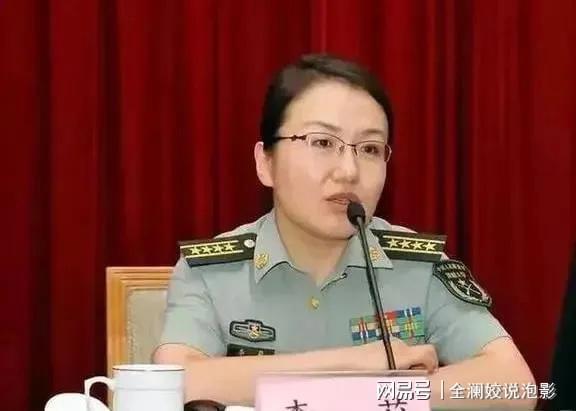 国防大学教授李莉，学术与军事的卓越融合者，国防大学教授李莉，学术与军事的杰出融合典范