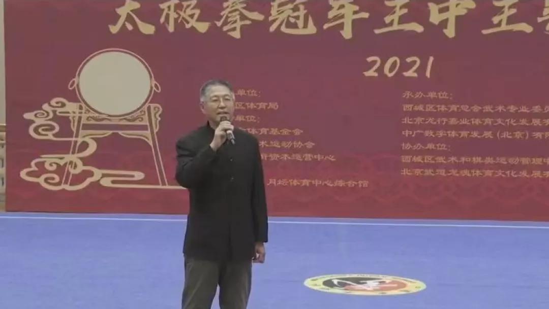 揭秘王中王免费四肖选一肖的真面目，揭秘王中王免费四肖选一肖真相大揭秘