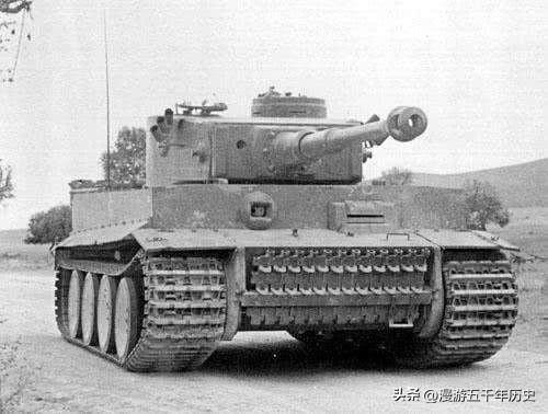 T34与虎式，二战中的钢铁巨兽对决，二战钢铁巨兽对决，T34与虎式的交锋