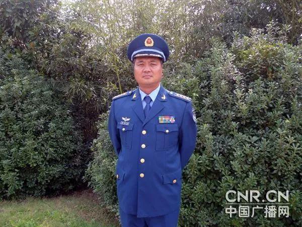 揭秘空降兵第十五军军长身份，英勇无畏的军队领袖揭秘空降兵第十五军军长身份，英勇无畏的军队领袖，揭秘，空降兵第十五军军长身份与英勇领导力