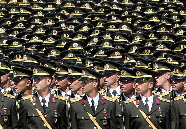 各国阅兵式口号，展现国家力量与荣耀，各国阅兵式口号，彰显国家力量与荣耀时刻