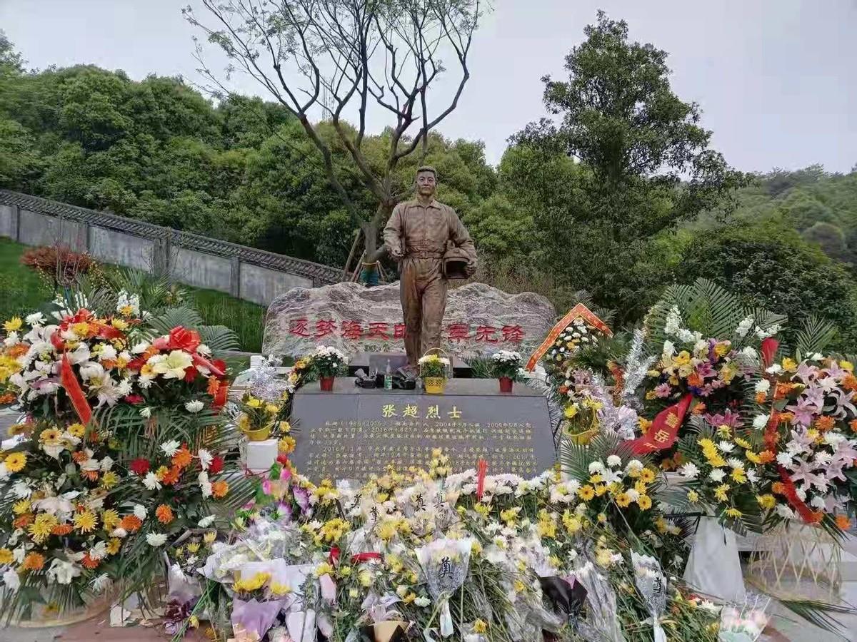 烈士张超的妻子张亚，坚韧与奉献的典范，烈士张超妻子张亚，坚韧奉献的典范