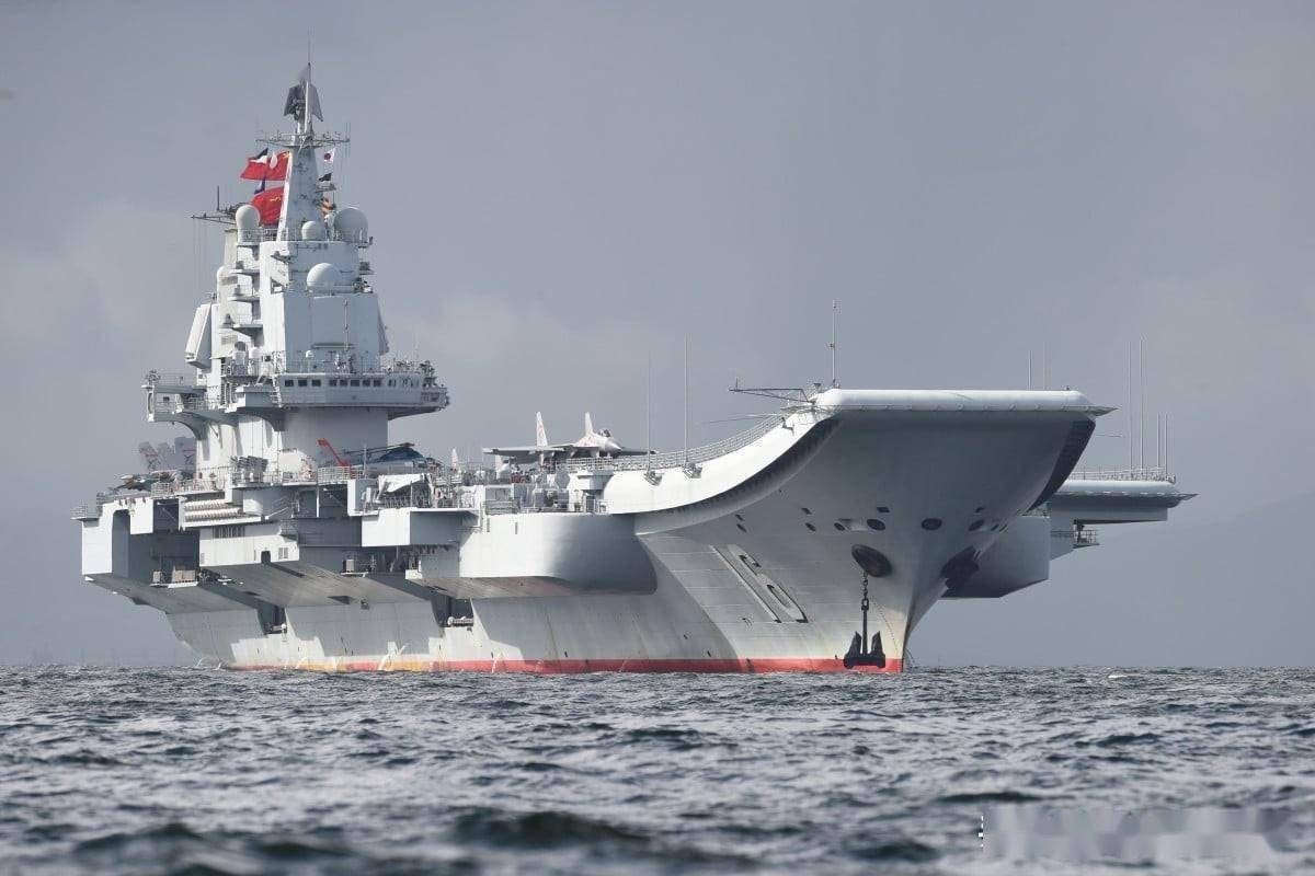 辽宁舰的购买之路，中国海军建设的里程碑，中国海军建设的里程碑，辽宁舰的购买之路探索