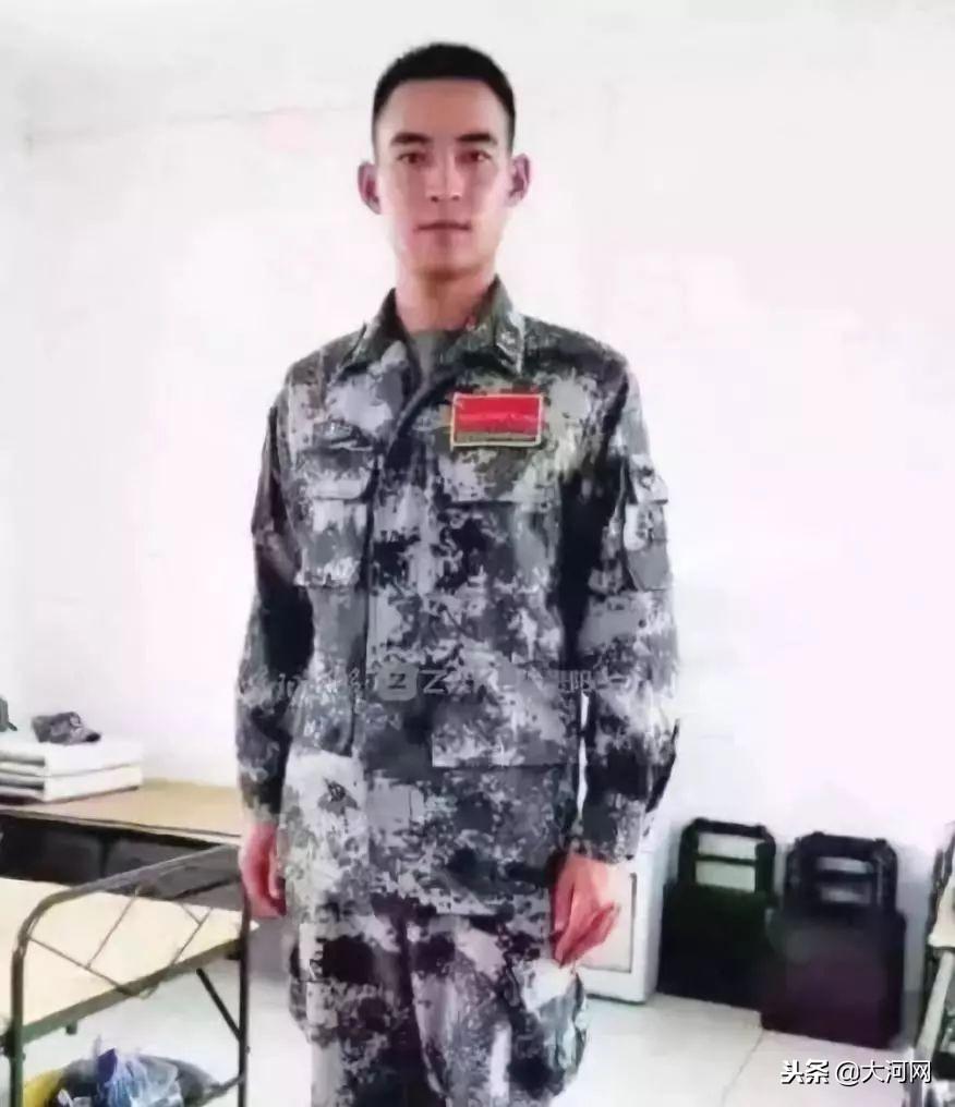 扫雷战士知伤情，英勇背后的坚韧与担当，扫雷战士英勇背后的坚韧与担当，知情伤情仍无畏前行