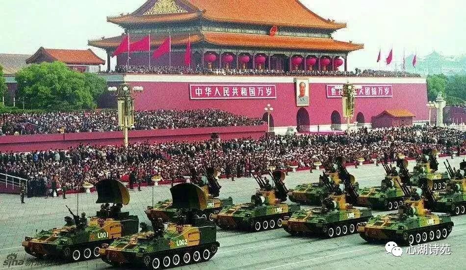 大阅兵的先河，大阅兵的先河开启，历史时刻的壮丽篇章